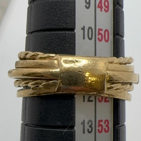 David yurman ring Angelika Linear Ring with Diamonds and Gold - Picture 13 of 17